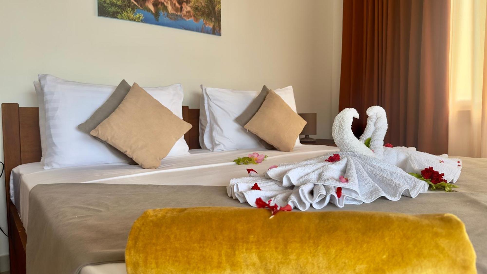 The Palm Seychelles Apartment Bel Ombre Екстериор снимка